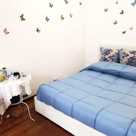 B&B Mary'S House Ciampino Exteriör bild